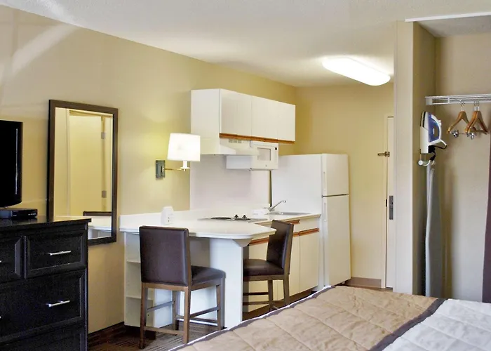 6 Extended Chicago Vernon Hills Lincolnshire Il 4* Mettawa