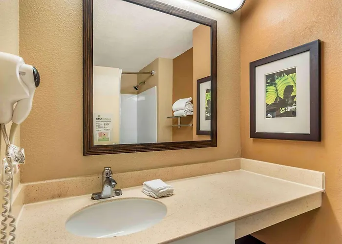 6 Extended Chicago Vernon Hills Lincolnshire Il Hotel Mettawa