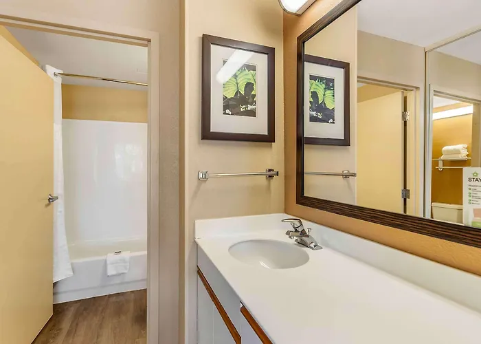 6 Extended Chicago Vernon Hills Lincolnshire Il 4*