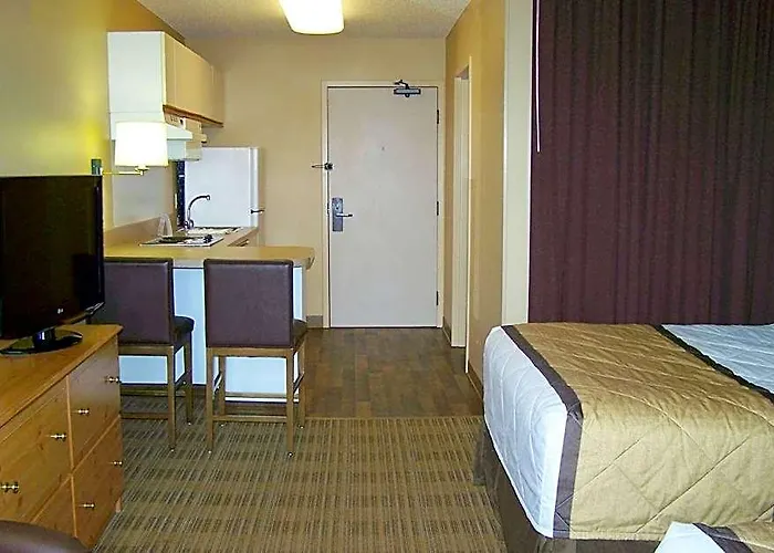 Hotel 6 Extended Chicago Vernon Hills Lincolnshire Il